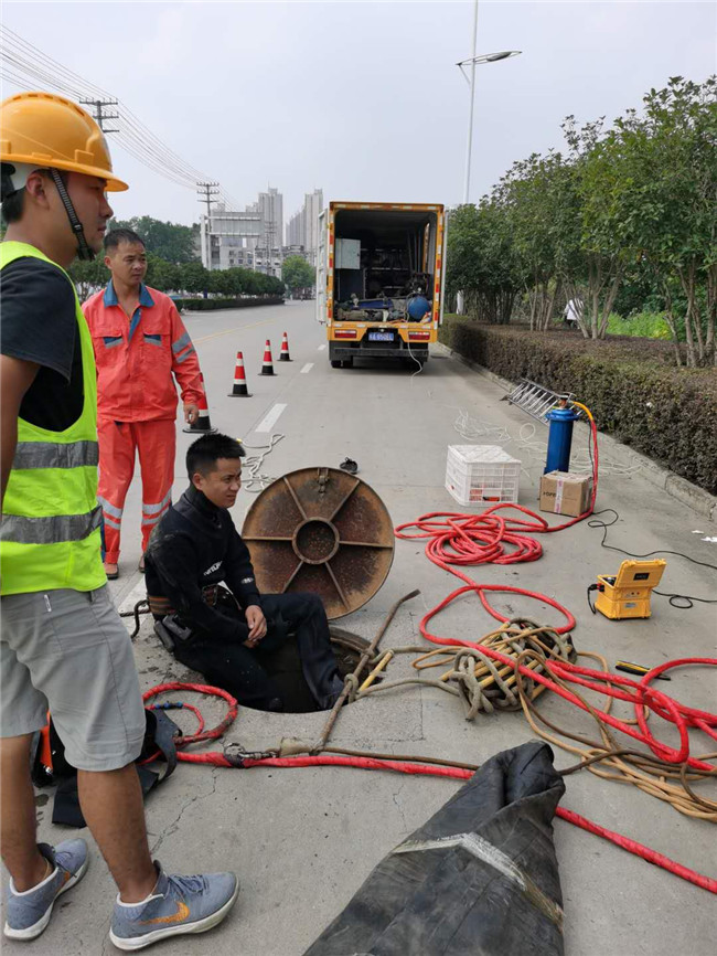 信阳翻衬法管道修复技术主要工序
